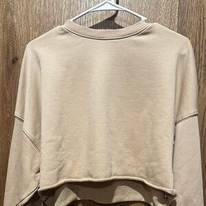 Women's cropped sweatshirt